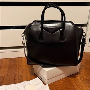 Givenchy Black Leather Medium Antigona Satchel